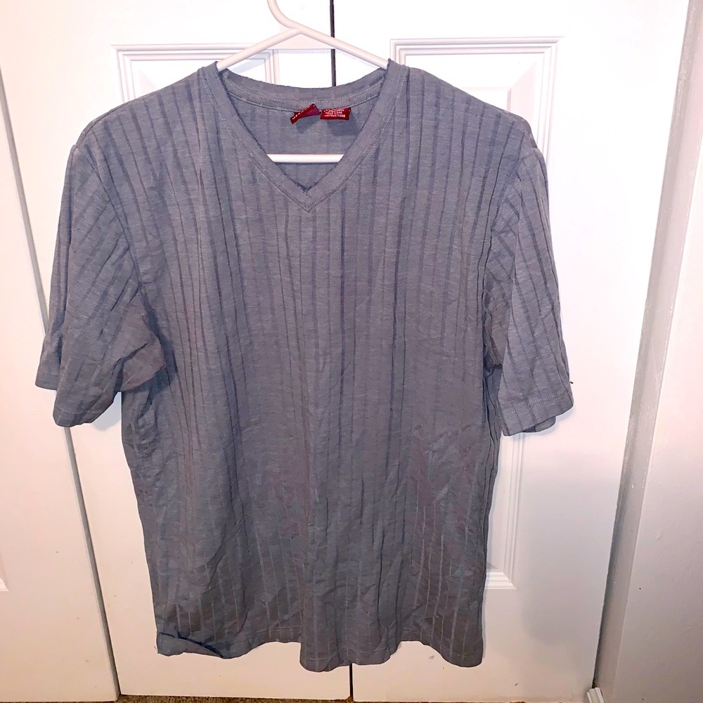 Merona men’s v cut t shirt small baby blue
